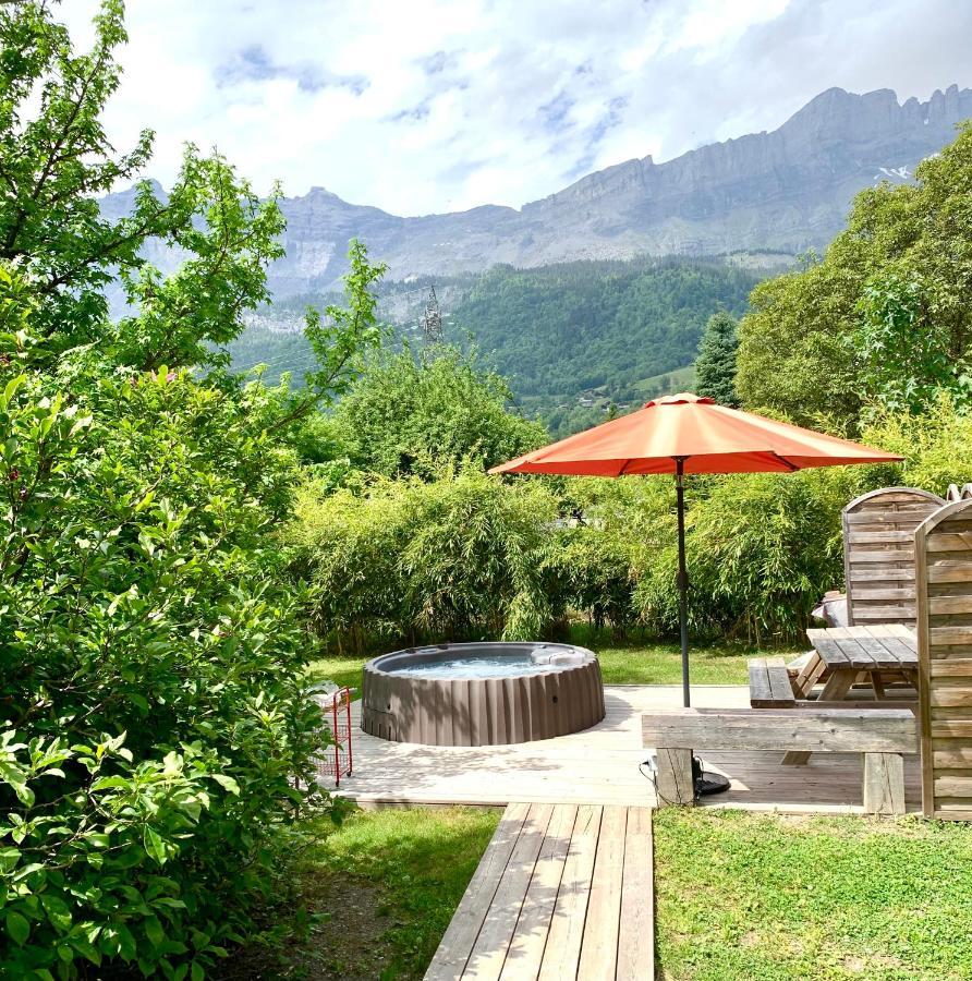 Appartement Avec Jacuzzi Dans Chalet Prive, Grande Terrasse, Parking Gratuit Les Houches Kültér fotó